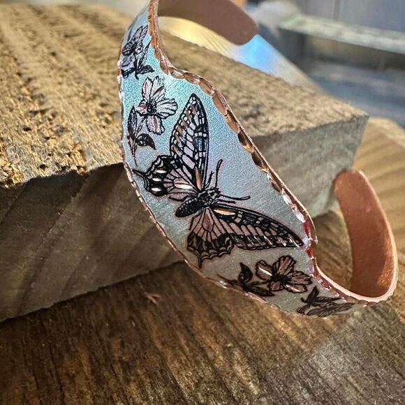 Boho Copper Diamond Cut Elegant Butterfly Cuff Bracelet ,Gift Box - Picture 6 of 7